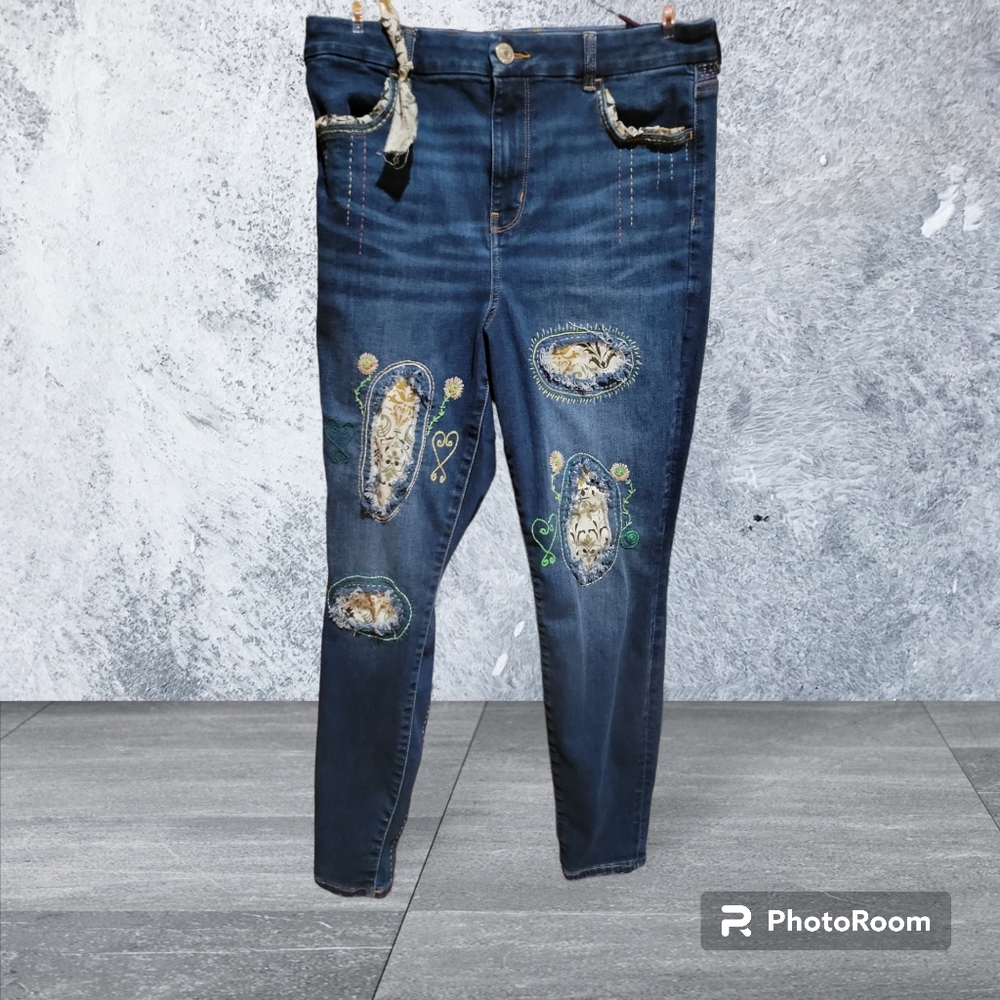 HAND CRAFTED Jeans UPCYCLED Blue Denim Patchwork Floral Embroirdery Size 14